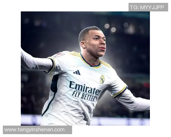 全球足球五大美男球星排名揭秘颜值与实力并存的男神们